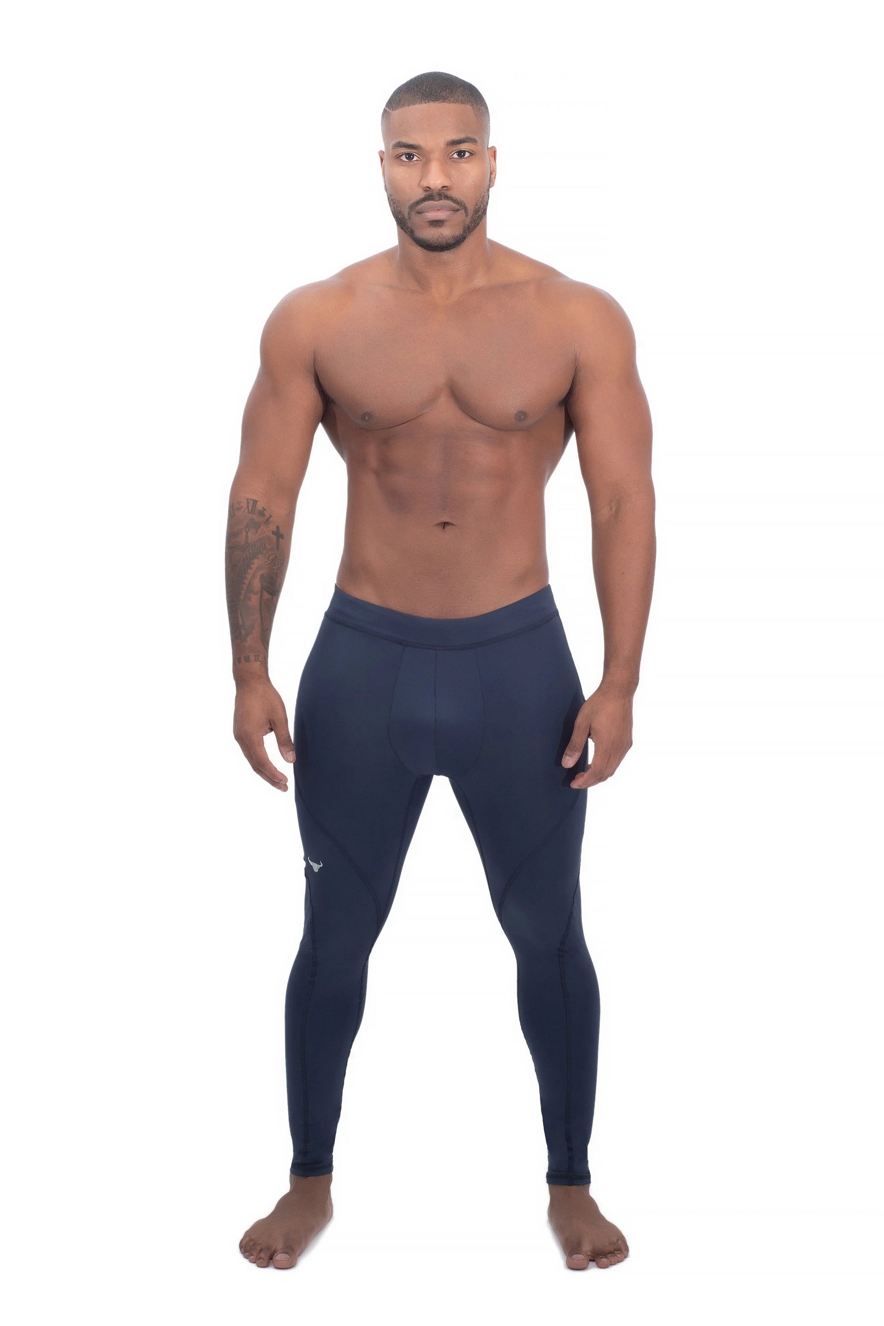 Men's workout leggings with phone pocket and stretch fabric for comfort and mobility.
